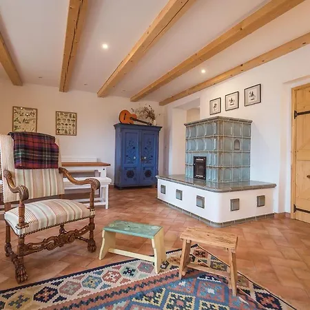 Dandelion House Поджеле