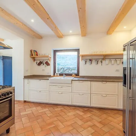 Дом отдыха Dandelion House *